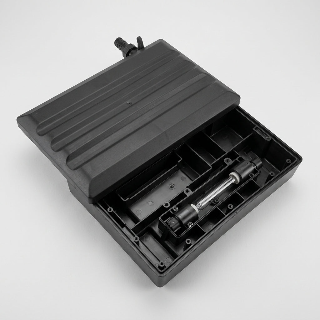 6500 Lid Assembly for Pond Filter with Integrated UV and Hosetail (view 2)
