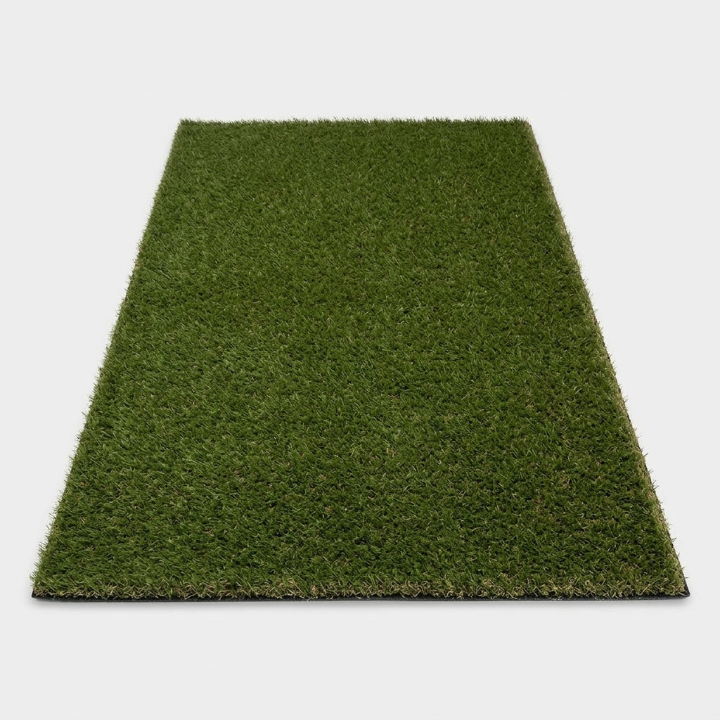 4m x 8m artificial grass with 30mm pile depth (view 2)